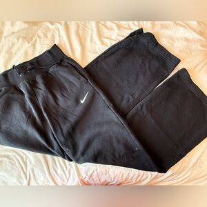 Women’s Nike Sweatpants